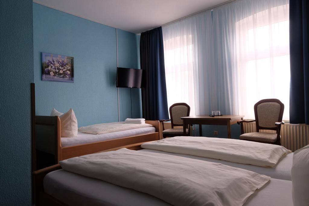 Hotel Gruener Kranz レンズブルク 部屋 写真